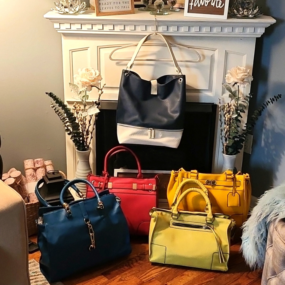 Women's Bags Galore! Gem